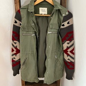 THREAD & SUPPLY Hooded Jacket Olive Green Utility Military Aztec Knit Sleeve